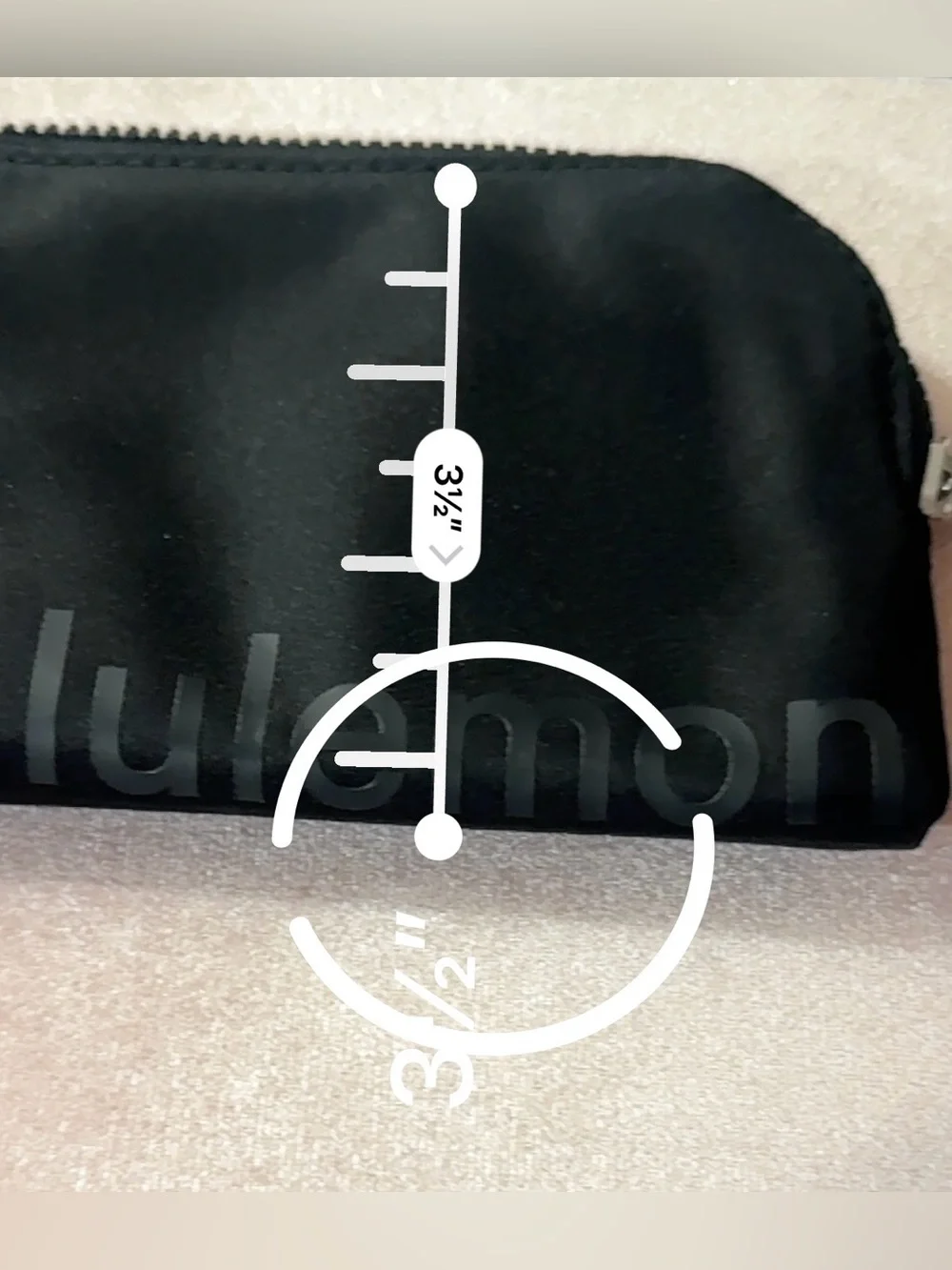 Lululemon Clippable Card Pouch - Black